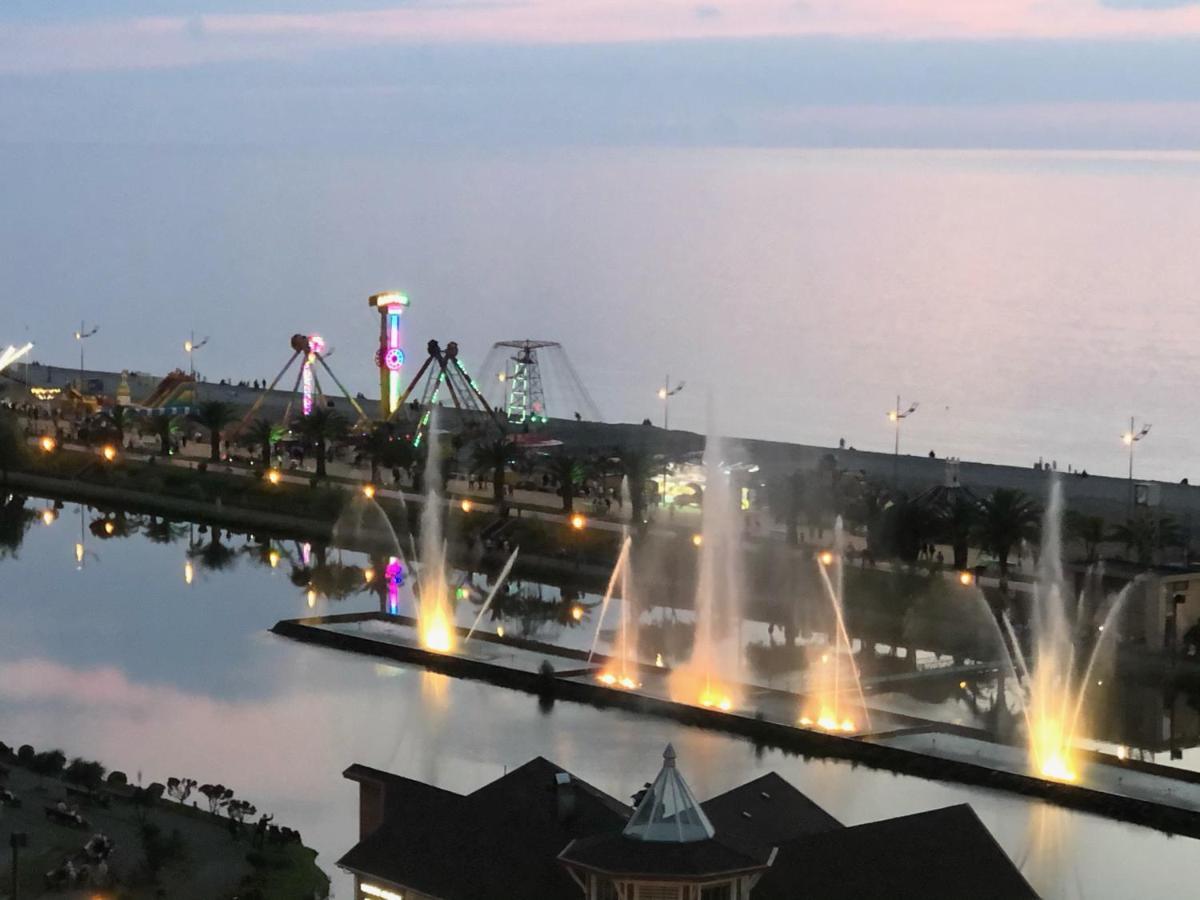 Black Sea VI Dari Apartments Батуми Экстерьер фото