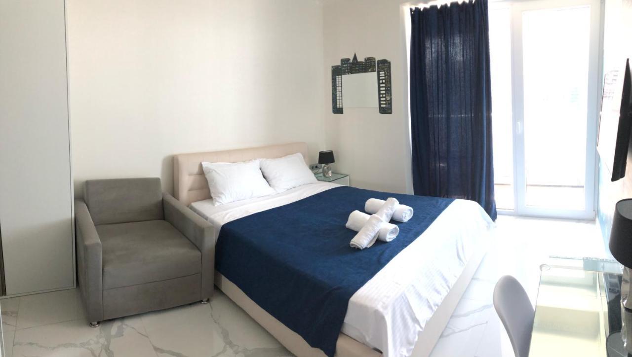 Black Sea VI Dari Apartments Батуми Экстерьер фото