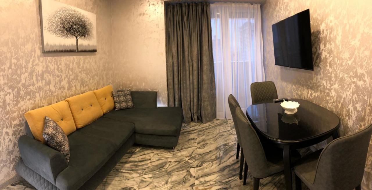 Black Sea VI Dari Apartments Батуми Экстерьер фото