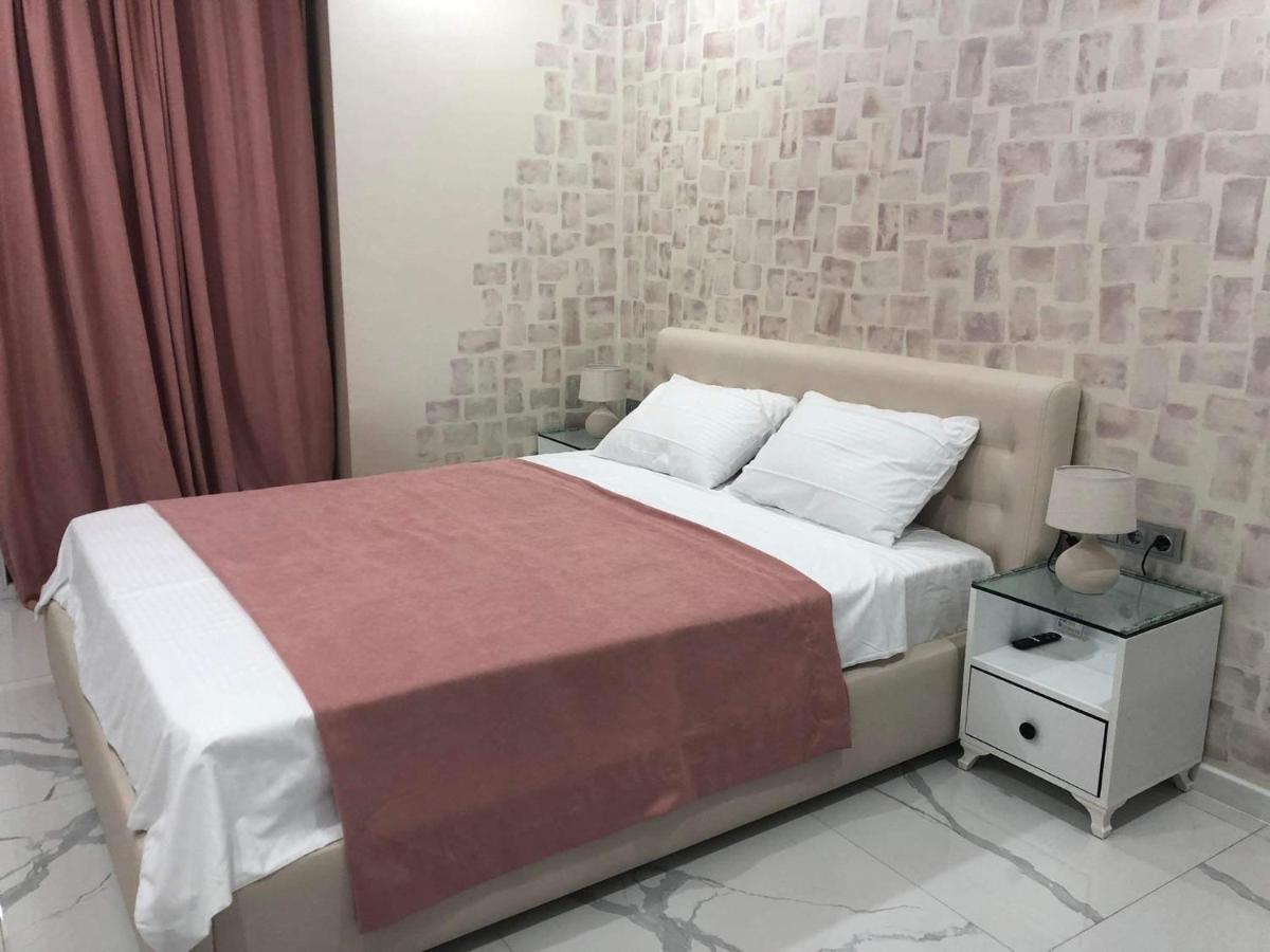 Black Sea VI Dari Apartments Батуми Экстерьер фото