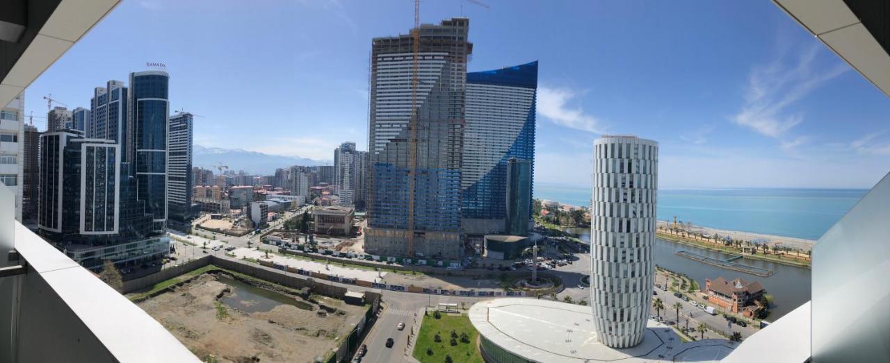 Black Sea VI Dari Apartments Батуми Экстерьер фото