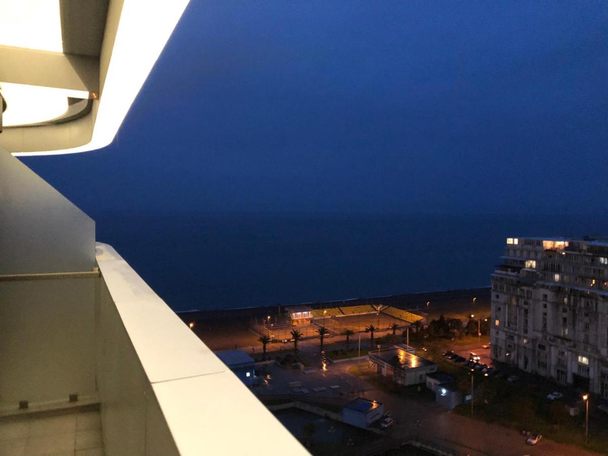 Black Sea VI Dari Apartments Батуми Экстерьер фото