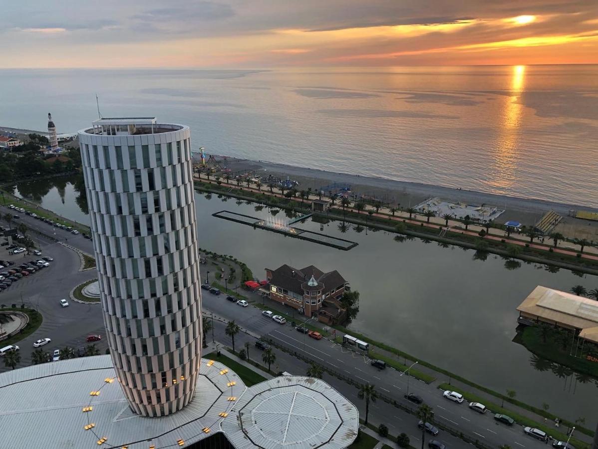 Black Sea VI Dari Apartments Батуми Экстерьер фото