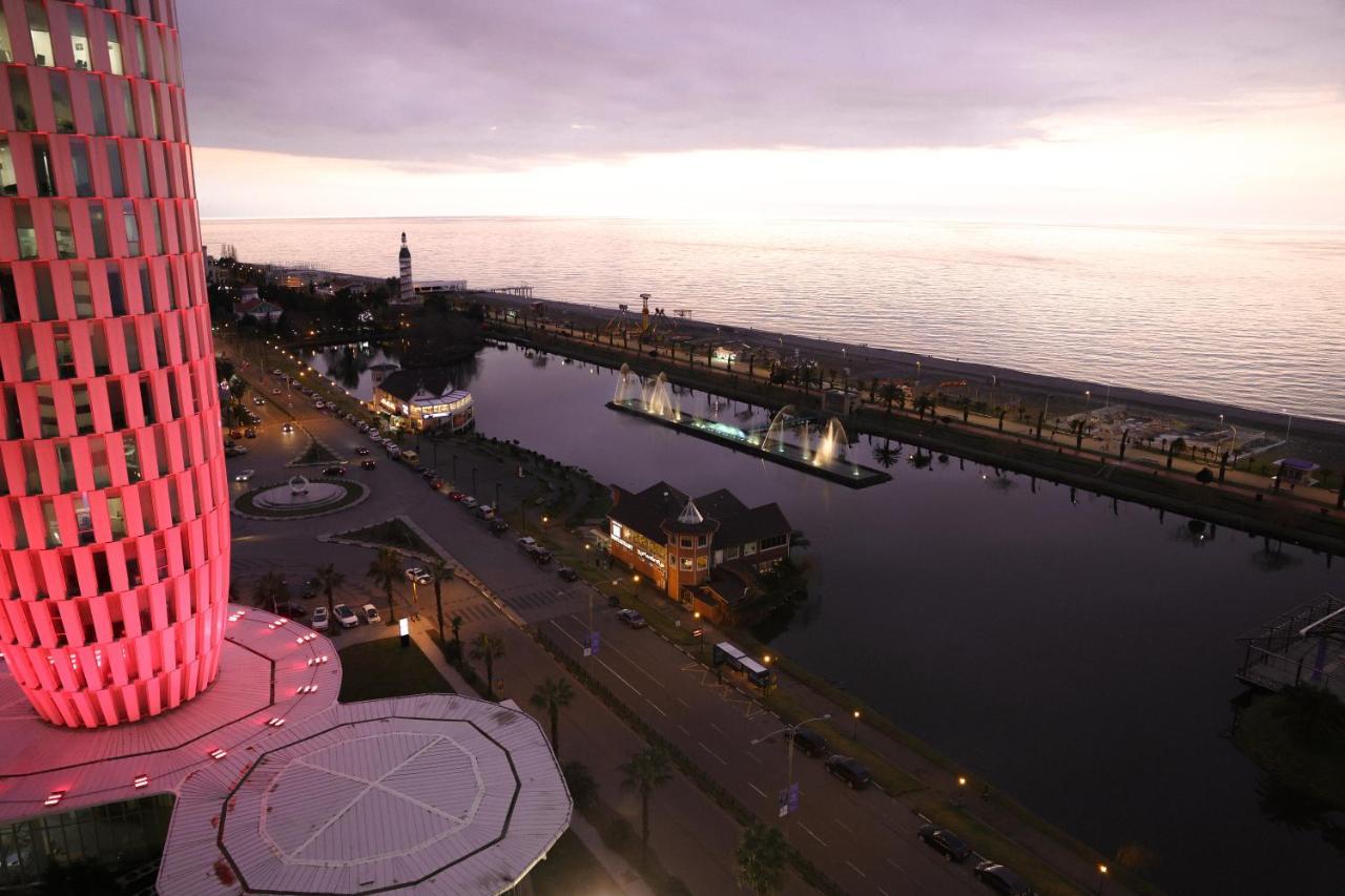 Black Sea VI Dari Apartments Батуми Экстерьер фото